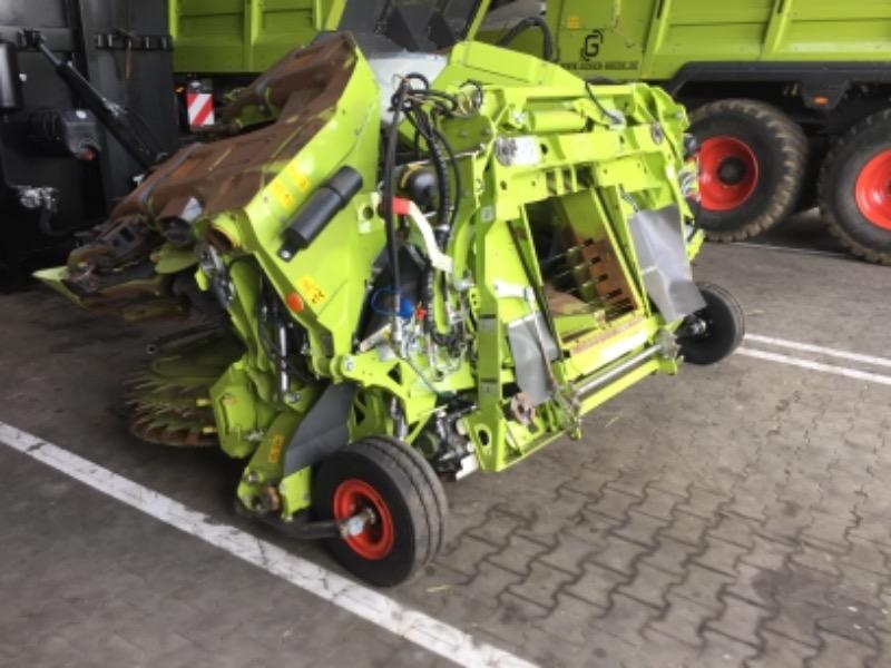 Claas Orbis 600 SD harvester €67,000