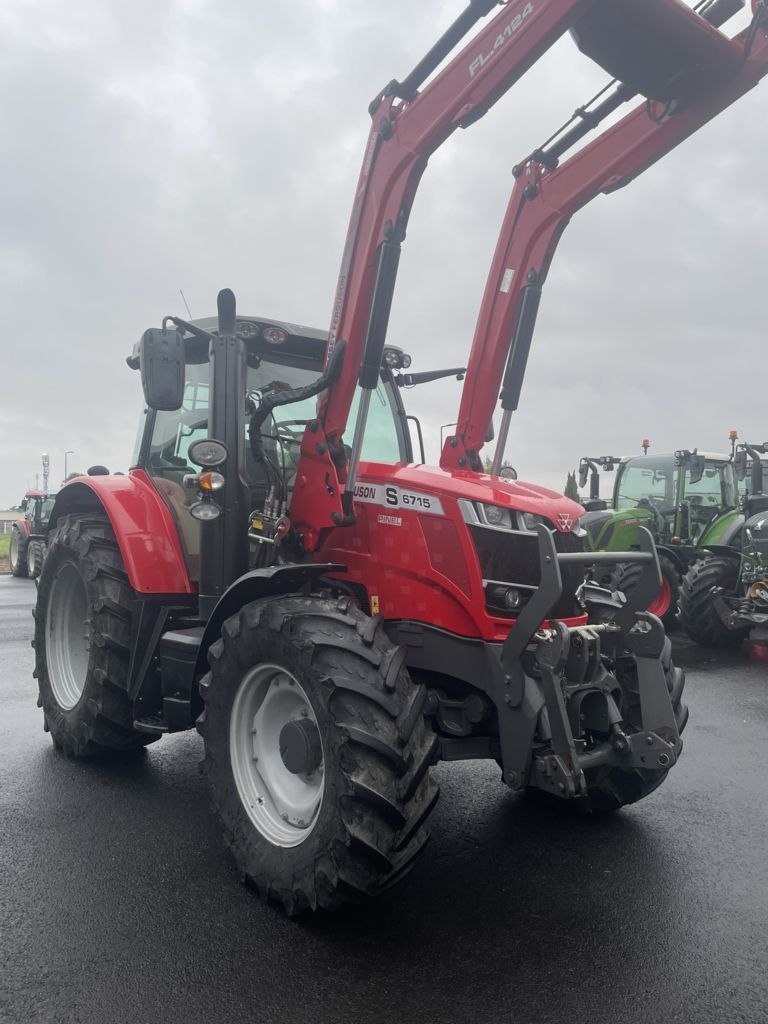 Massey Ferguson 6715 S Трактор 80 000 €