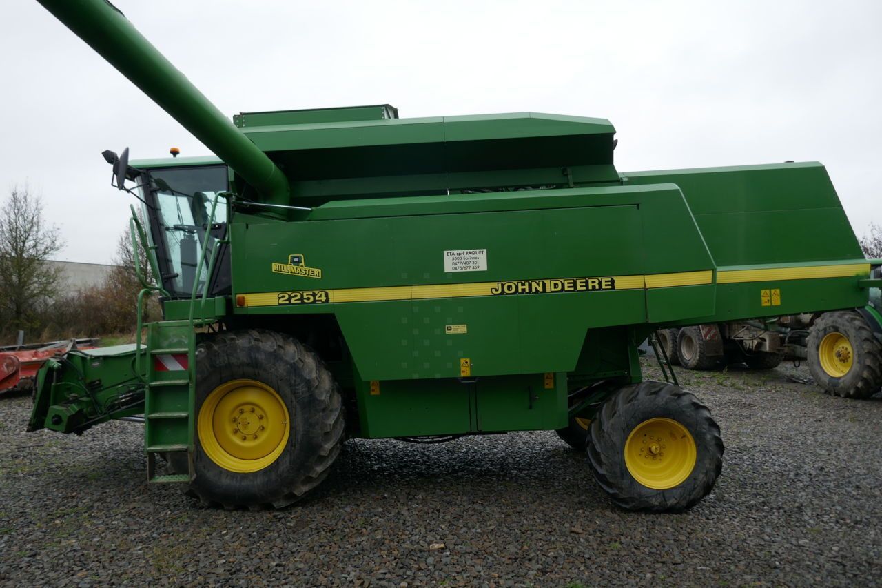 John Deere 2254 Cosechadora