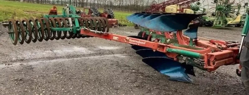 E-FARM: Kverneland 100-300-9 med packomat s - Pług - id EKGN4NN - 16 072 € - Dania