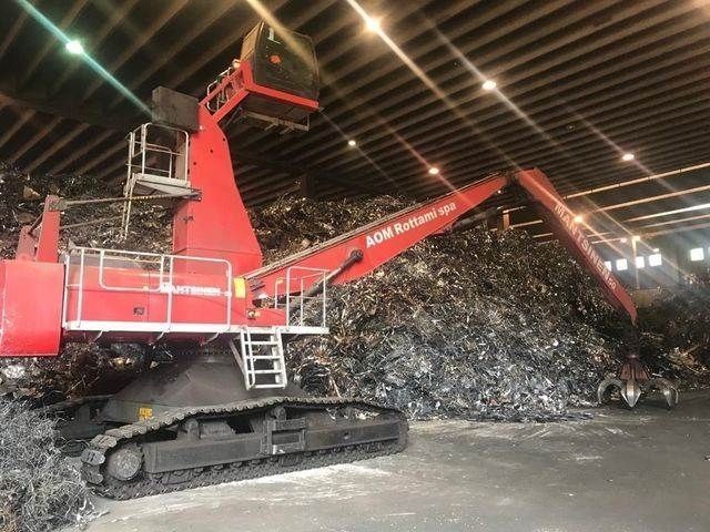 Caterpillar 330d mantsinen 50rct Pelleteuse sur chenilles 135 900 €