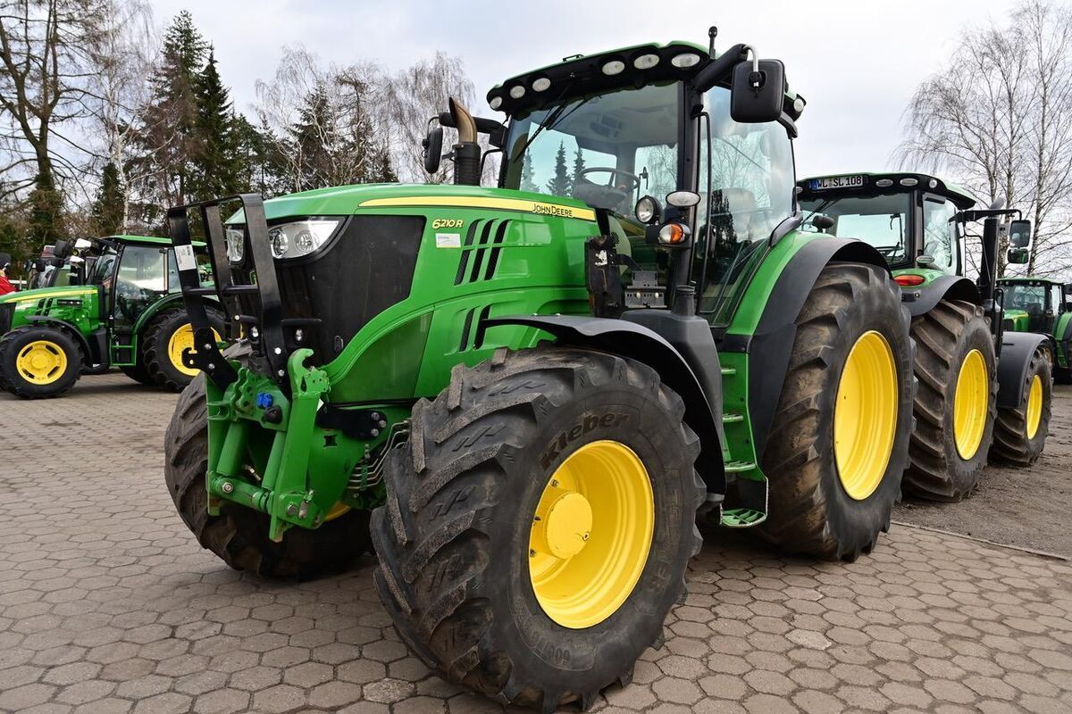 E-FARM: John Deere 6210 R - Τρακτέρ - id IBGSJJQ - 77.587 € - Χρονία: 2014 - Μετρητής ωρών: 9.000,Ισχύς κινητήρα: 210,Γερμανία