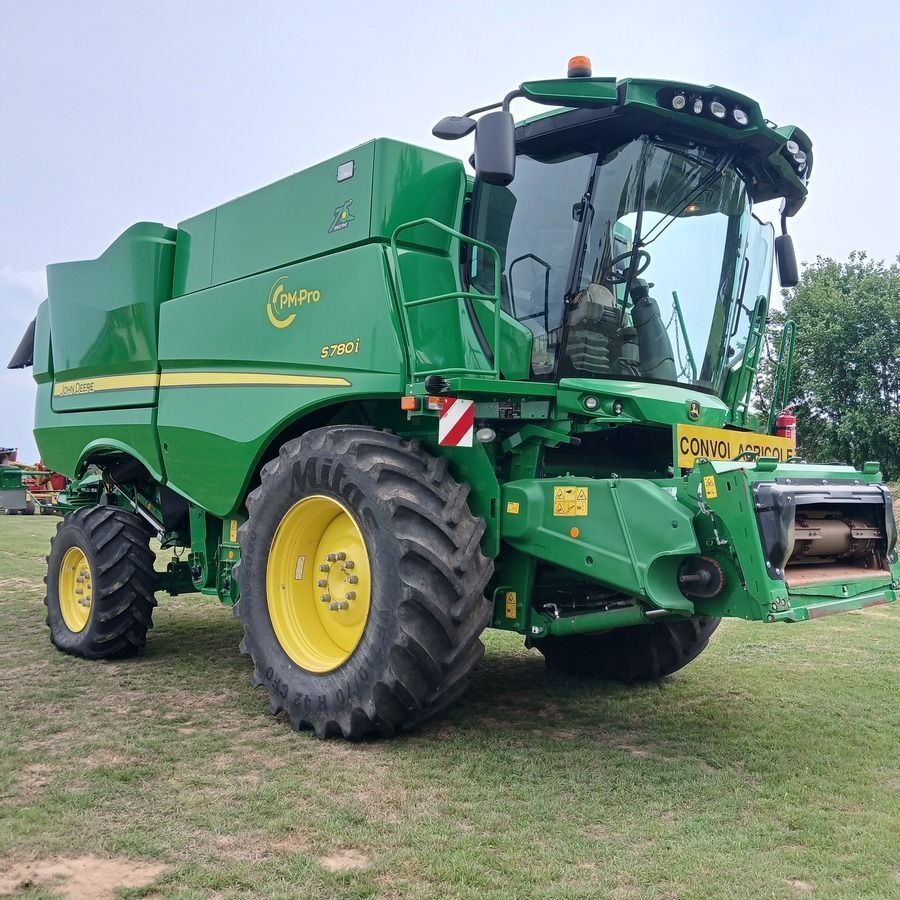 John Deere S780 Combine harvester €295,000