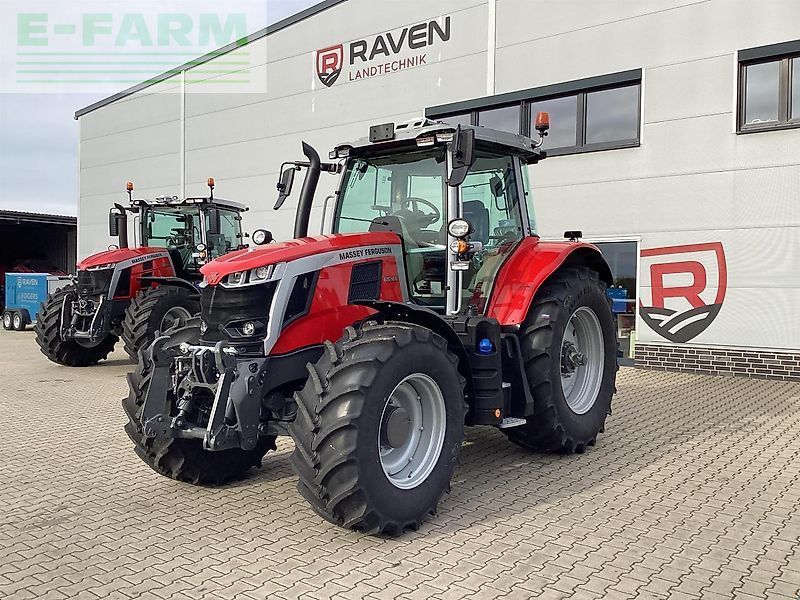 Massey Ferguson 6S.165 Trattore