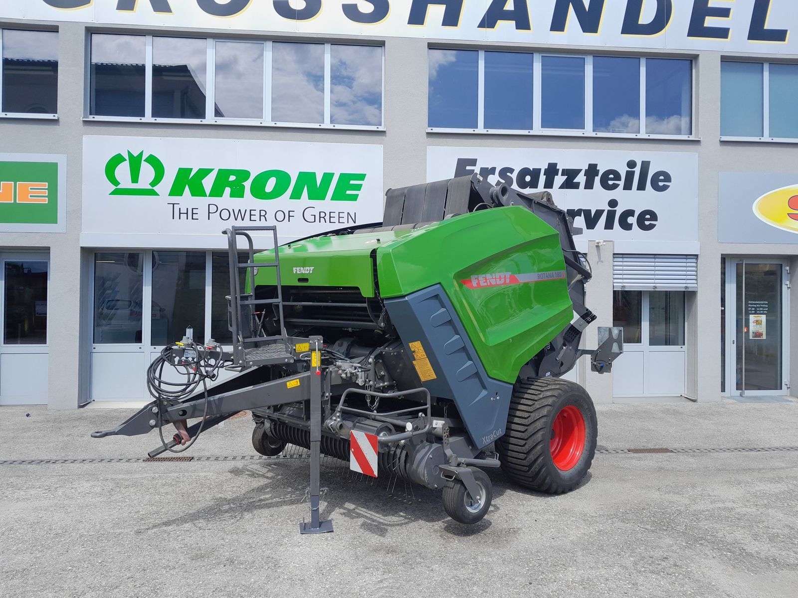 E-FARM: Fendt Rotana 180 V - Ballenpresse - id UENYNKN - 41.584 € - Baujahr: 2021 - Österreich