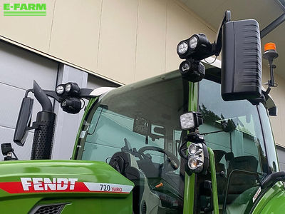 E-FARM: Fendt 720 Vario ProfiPlus - Tractor - id FKZIZFS - €179,900 - Year of construction: 2024 - Engine hours: 519,Engine power (HP): 207,Germany