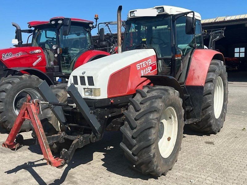 Steyr 9125 Tractor €26,902