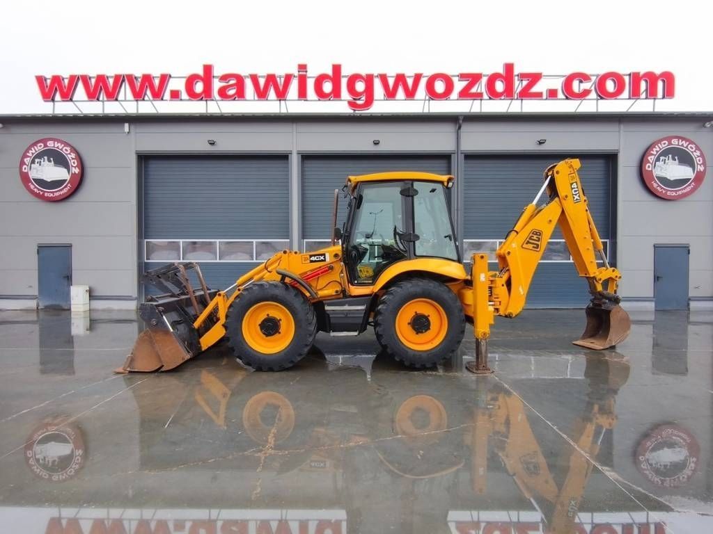 JCB 4 cx Retroexcavadora 30.000 €