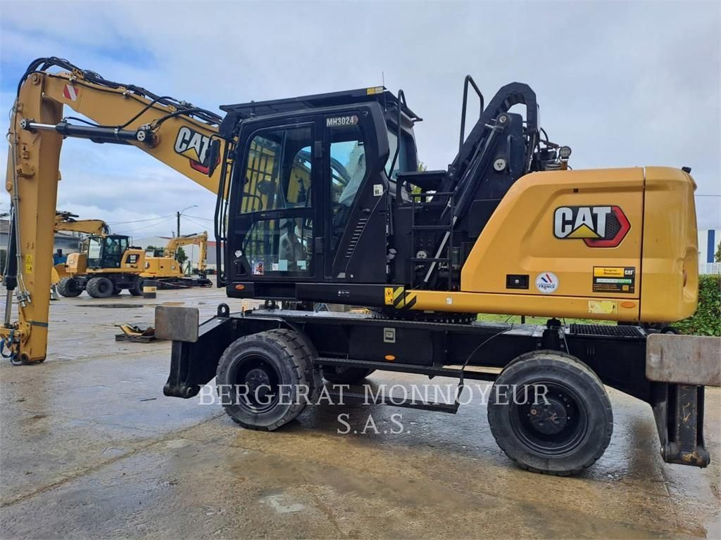 Caterpillar mh3024 Wheeled excavator €155,000