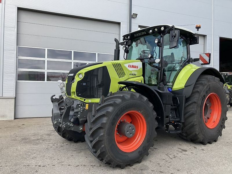 Claas Axion 870 CMATIC CEBIS tractor 195.000 €