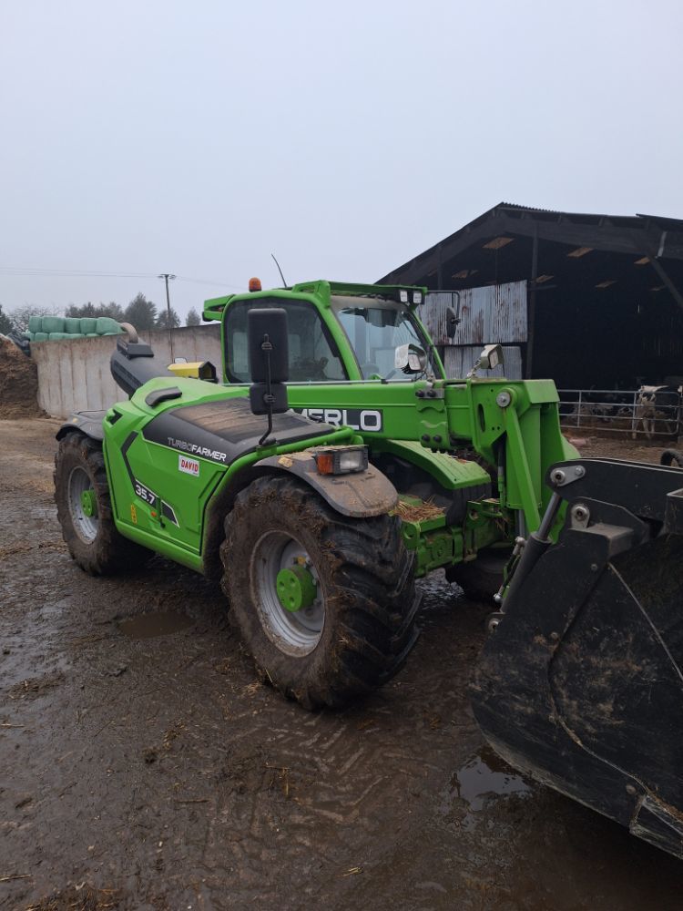 E-FARM: Merlo tf35.7 cs-140 - Telehandler - id JG4PT13 - €65,000 - Year of construction: 2024 - Engine hours: 2,000,France