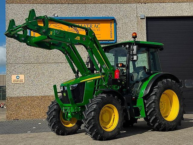 John Deere 5100 M Traktor 61 500 €