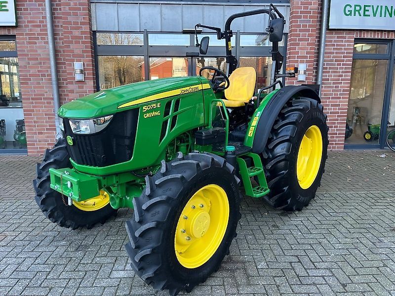 John Deere 5075 E Tracteur 32 500 €