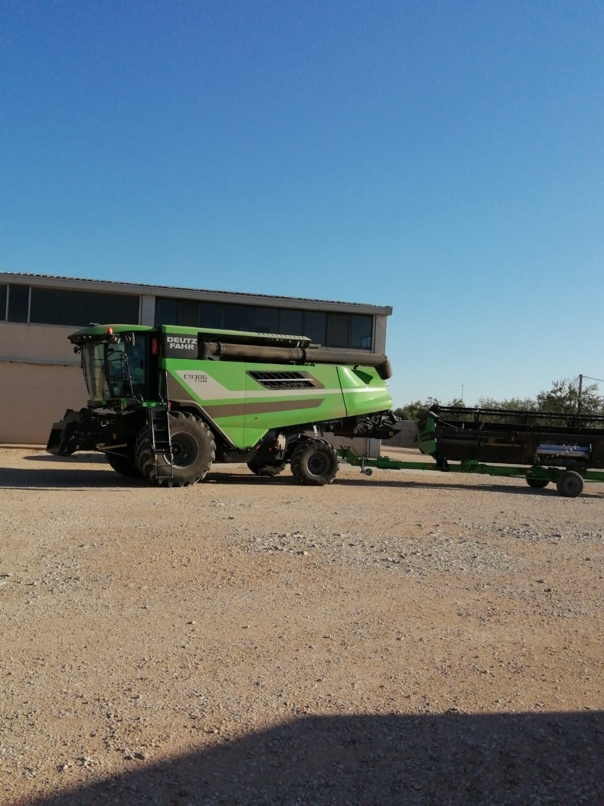 E-FARM: Deutz-Fahr C 9306 TSB - Combine harvester - id NYYFKFM - €155,000 - Year of construction: 2018 - Engine hours: 2,400,Engine power (HP): 380,Italy