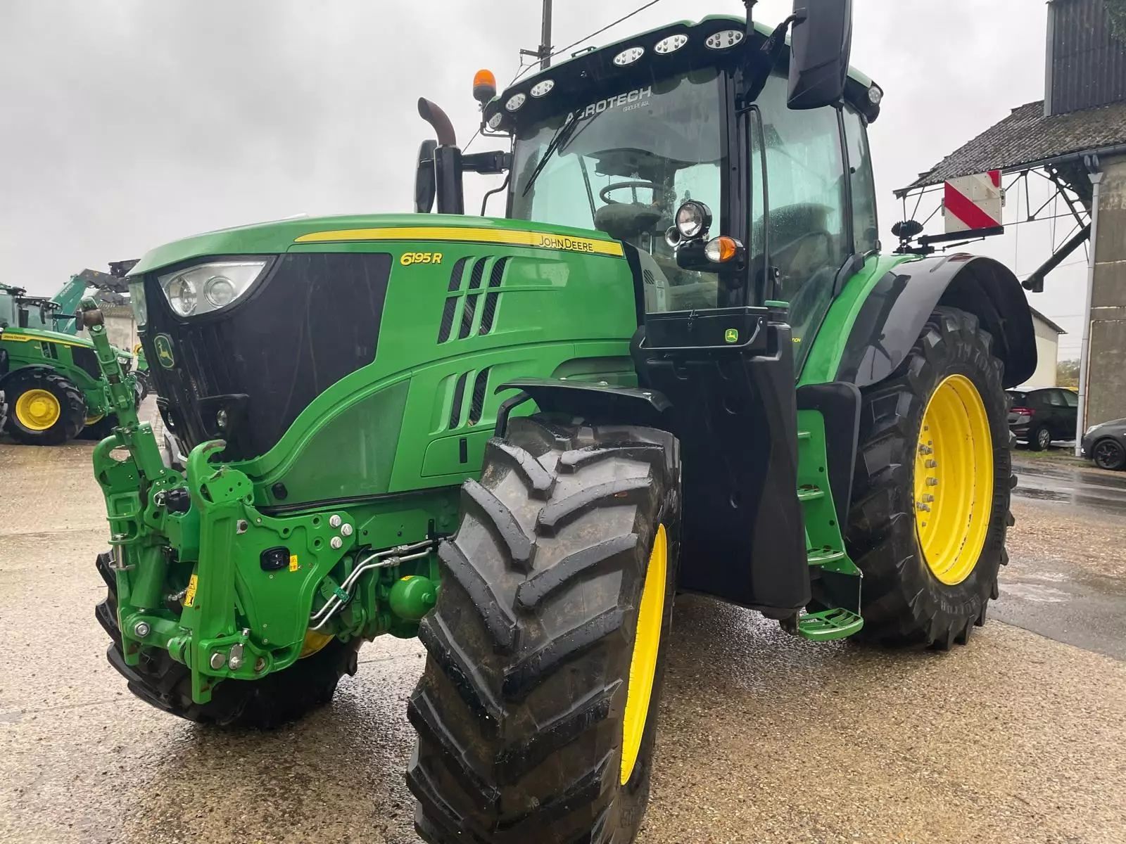John Deere 6195R Τρακτέρ 129.000 €