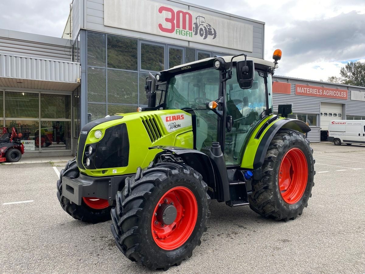 E-FARM: Claas Arion 420 - Traktor - id NESNZEV - 48 000 € - Rok produkcji: 2020 - Motogodziny: 2250,Moc silnika: 100,Francja