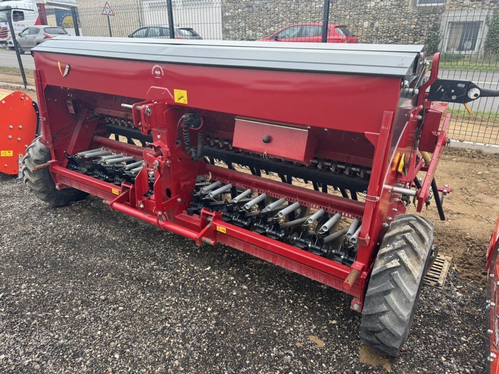 E-FARM: KONGSKILDE ecoline 300 - Drill - id CZUFIRY - Year of construction: 2020 - France