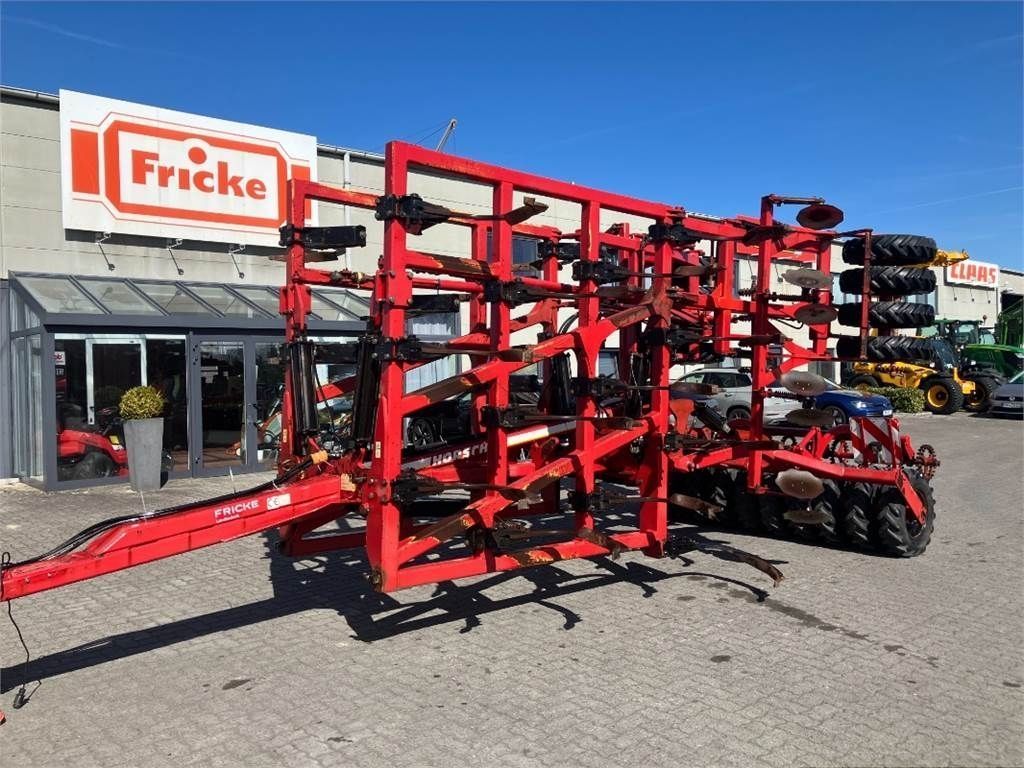 E-FARM: HORSCH Tiger 5 AS - Kultywator - id IRAS6KQ - 13 950 € - Rok produkcji: 2002 - Niemcy