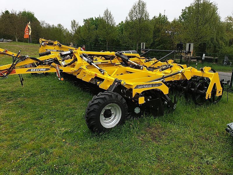 E-FARM: Bednar swifterdisc xo 6000 f - Grapă cu discuri - id A9HTDLE - 52.900 EUR - Anul: 2025 - Germania
