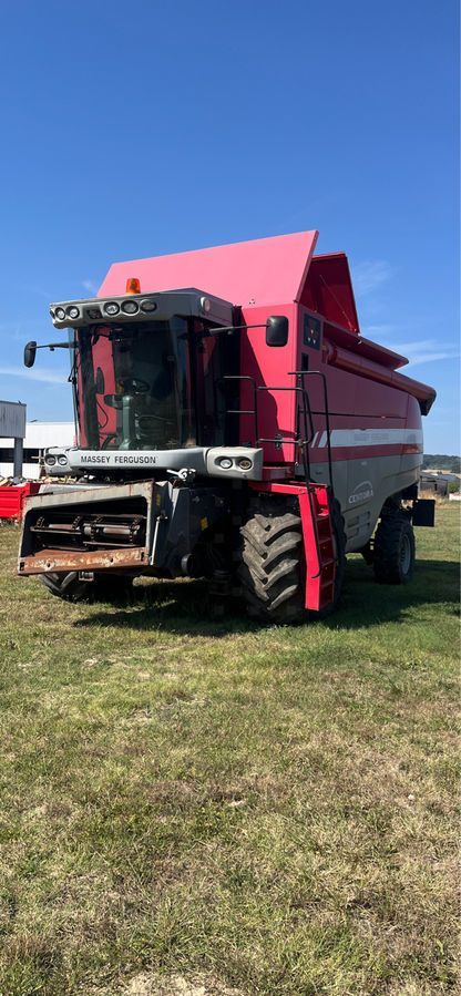 E-FARM: Massey Ferguson Centora 7282 AL - Combine harvester - id EPJKYUF - €55,000 - Year of construction: 2009 - France
