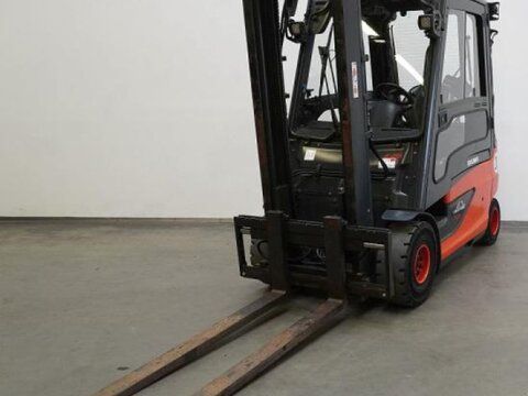 Linde E 25 L Вилочный погрузчик 10 500 €