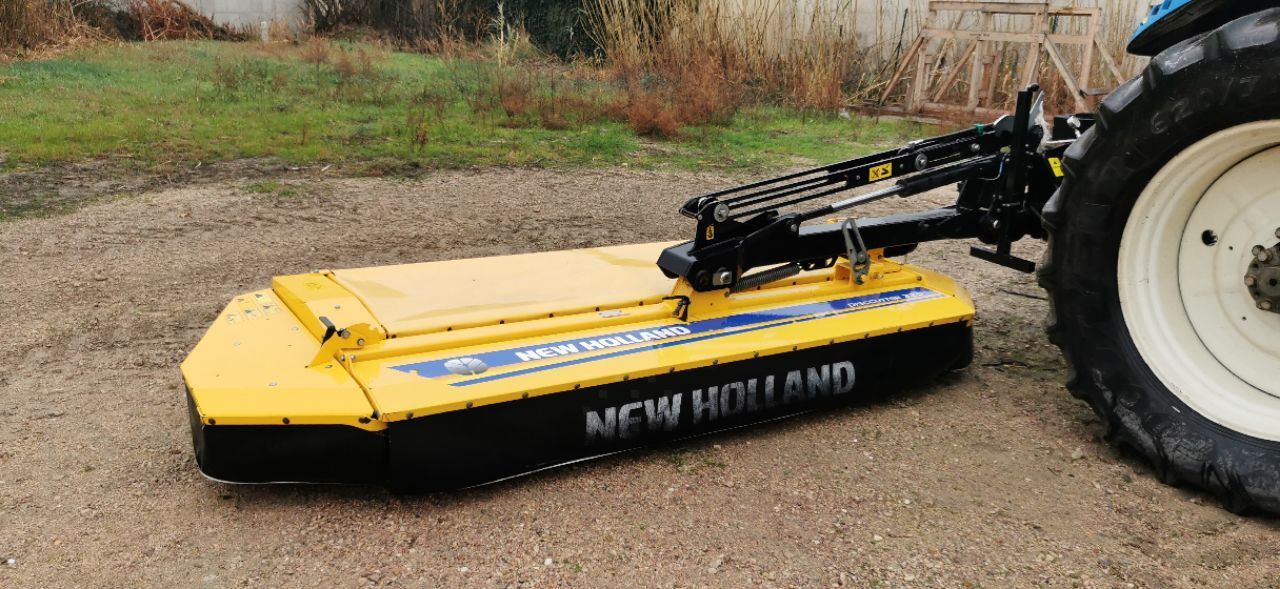 New Holland DiscCutter 320 Segadora 5900 €