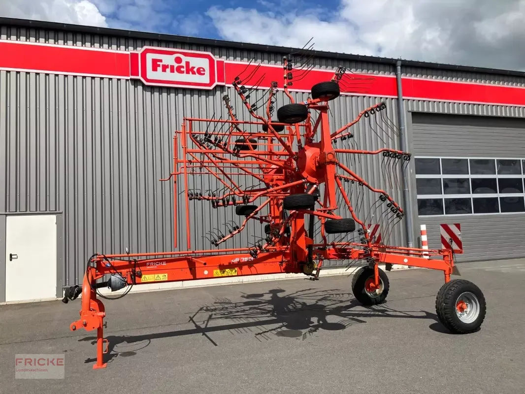 E-FARM: Kuhn GA 7501 - Andaineur - id BUQAQZA - 11 750 € - Année: 2016 - Allemagne