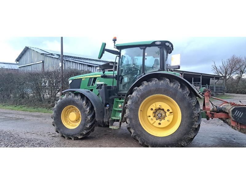 John Deere 6R 195 Trattore 175.000 €