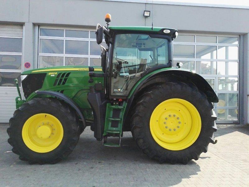 E-FARM: John Deere 6190 R - Traktor - id PHEIVRL - 81.800 € - Produktionsår: 2014 - Motortimer: 3.750,Motoreffekt (HP): 400,Tyskland