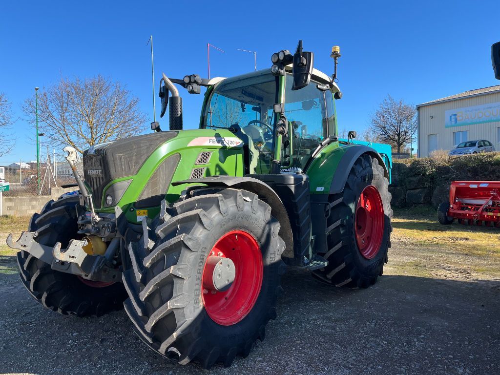 Fendt 720 Vario Power+ Traktori 142 000 €