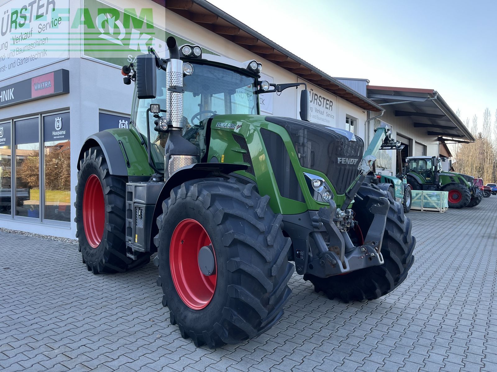 Fendt 826 Vario Profi Plus Tractor €115,500