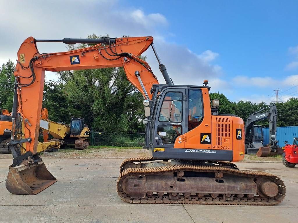 Doosan dx 235 lcr-5 Crawler excavator €60,000