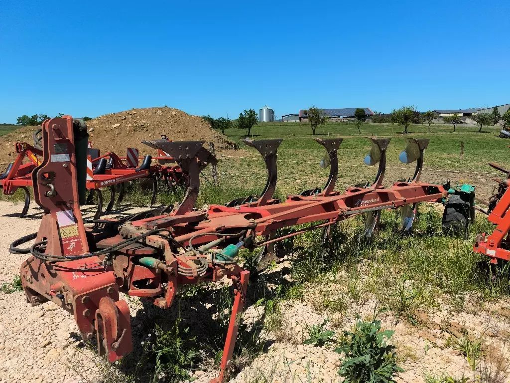 Kverneland EG 100/300 Plūgas 18 000 €