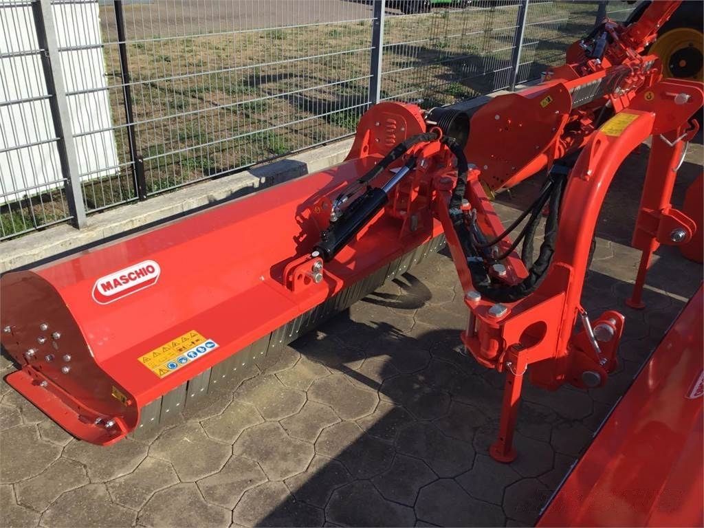 Maschio Giraffa L SE 190 Equipos para la cría de animales 5100 €