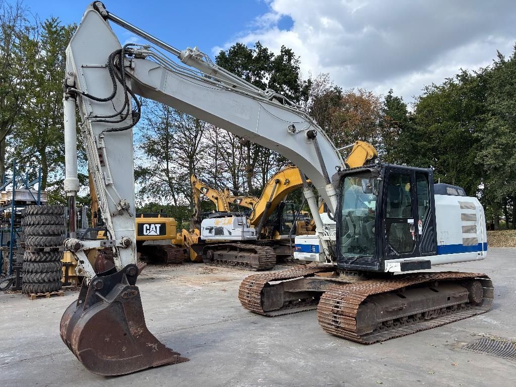 Caterpillar 320e Excavadora de orugas 39.900 €