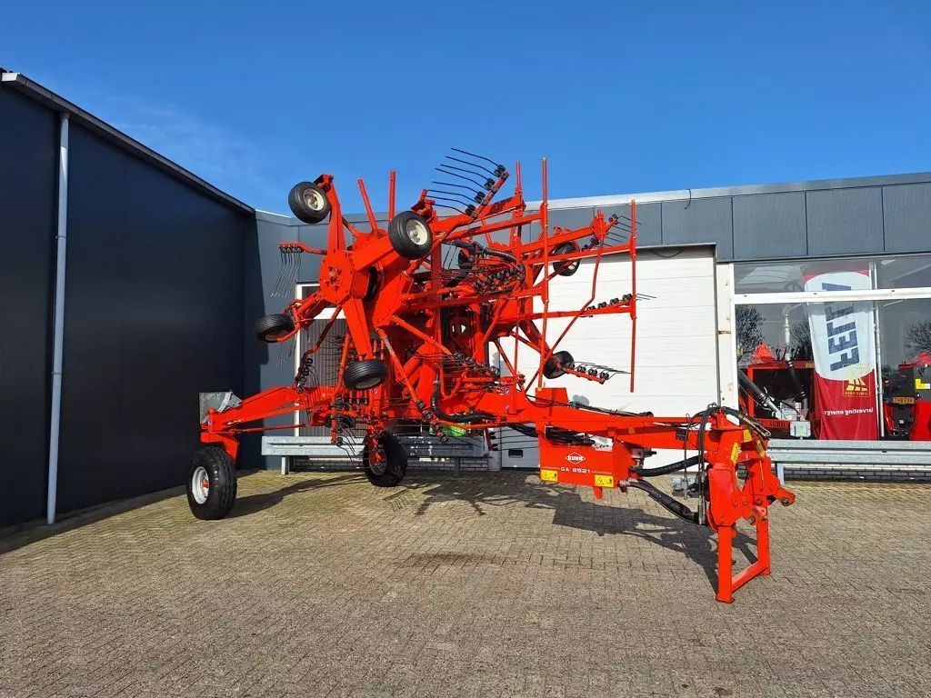Kuhn GA 8521 Zgrabiarka pokosowa