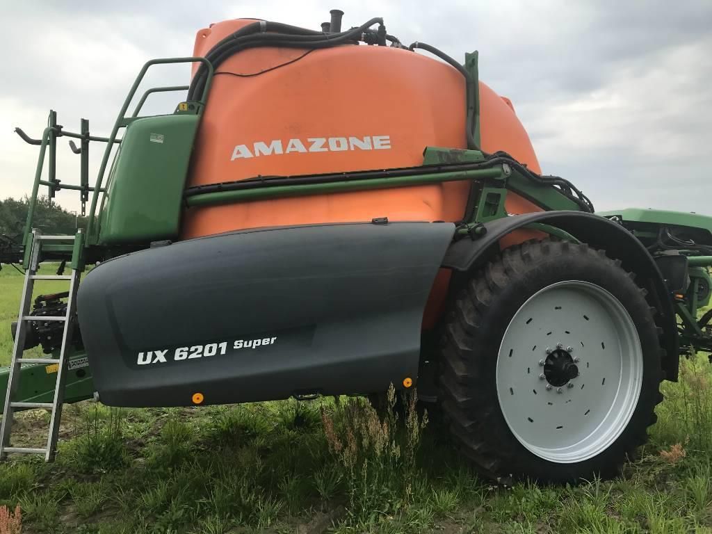 E-FARM: Amazone ux 6201 super - Pulverizador - id FHIH8FD - 119.981 € - Año: 2019 - Horas: 25.622,Dinamarca