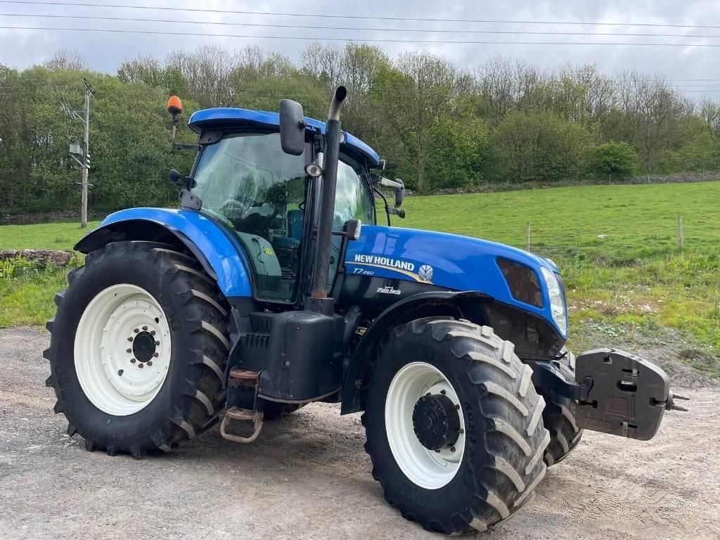 New Holland T7.250 Tractor €46,030