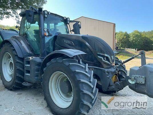 E-FARM: Valtra T235 - Tracteur - id 55E6TR1 - 155 000 € - Année: 2022 - Lecture du nombre d'heure: 950,Puissance du moteur (chevaux): 232,France