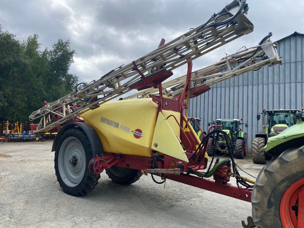E-FARM: Hardi NAVIGATOR 4000 - Sprayer - id NLQHYBL - €23,000 - Year of construction: 2008 - France