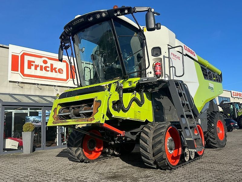 E-FARM: Claas Lexion 7600 - Combine harvester - id TZYISIT - €329,900 - Year of construction: 2021 - Engine hours: 855,Engine power (HP): 507,Germany