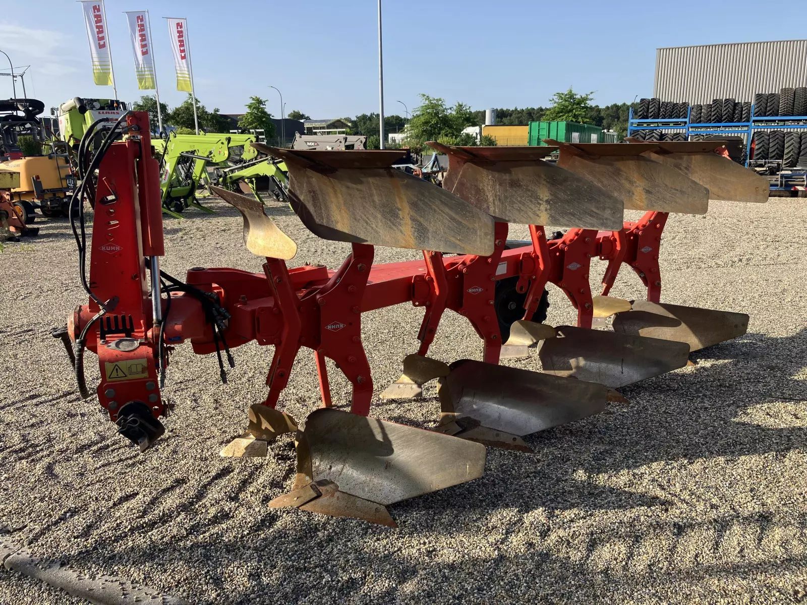 E-FARM: Kuhn varimaster vm 122 - Charrue - id KNRVSUB - 6 500 € - Année: 2009 - France