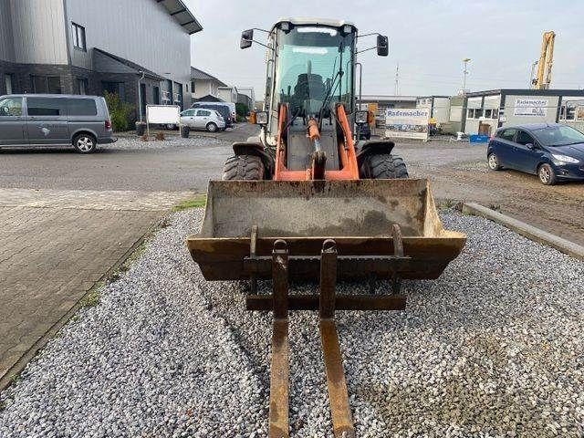 ATLAS ar 65 Încărcător pe roți 23.900 EUR