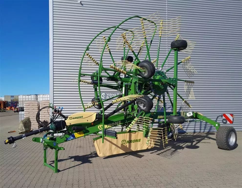 E-FARM: Krone Swadro TC 880 - Andaineur - id AUDQXNX - 33 516 € - Année: 2023 - Danemark