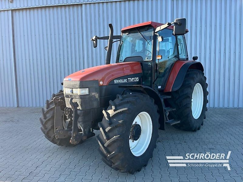 New Holland TM 135 Traktor 21 885 €