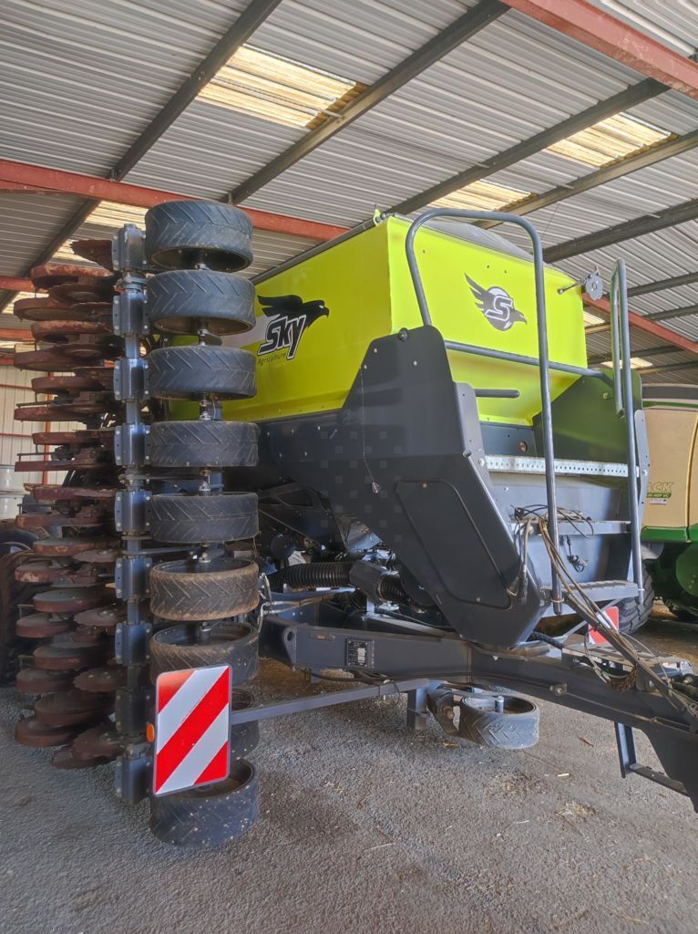 E-FARM: Sky easydrill - Direktsaatmaschine - id TFJBJCP - 63.000 € - Baujahr: 2020 - Frankreich