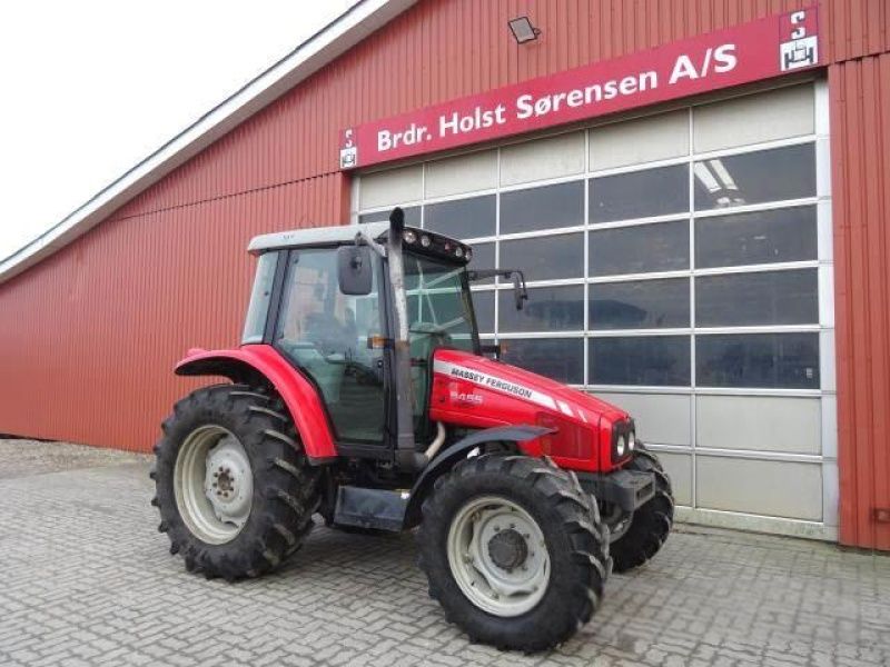 E-FARM: Massey Ferguson 5455 - Tracteur - id BSCTMSY - 46 820 € - Année: 2011 - Lecture du nombre d'heure: 1 351,Puissance du moteur (chevaux): 111,Danemark