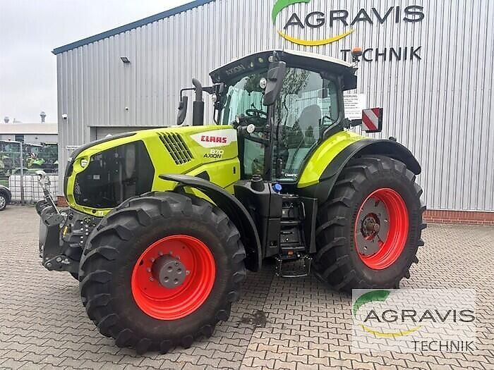 Claas Axion 870 CMATIC Tractor €177,500