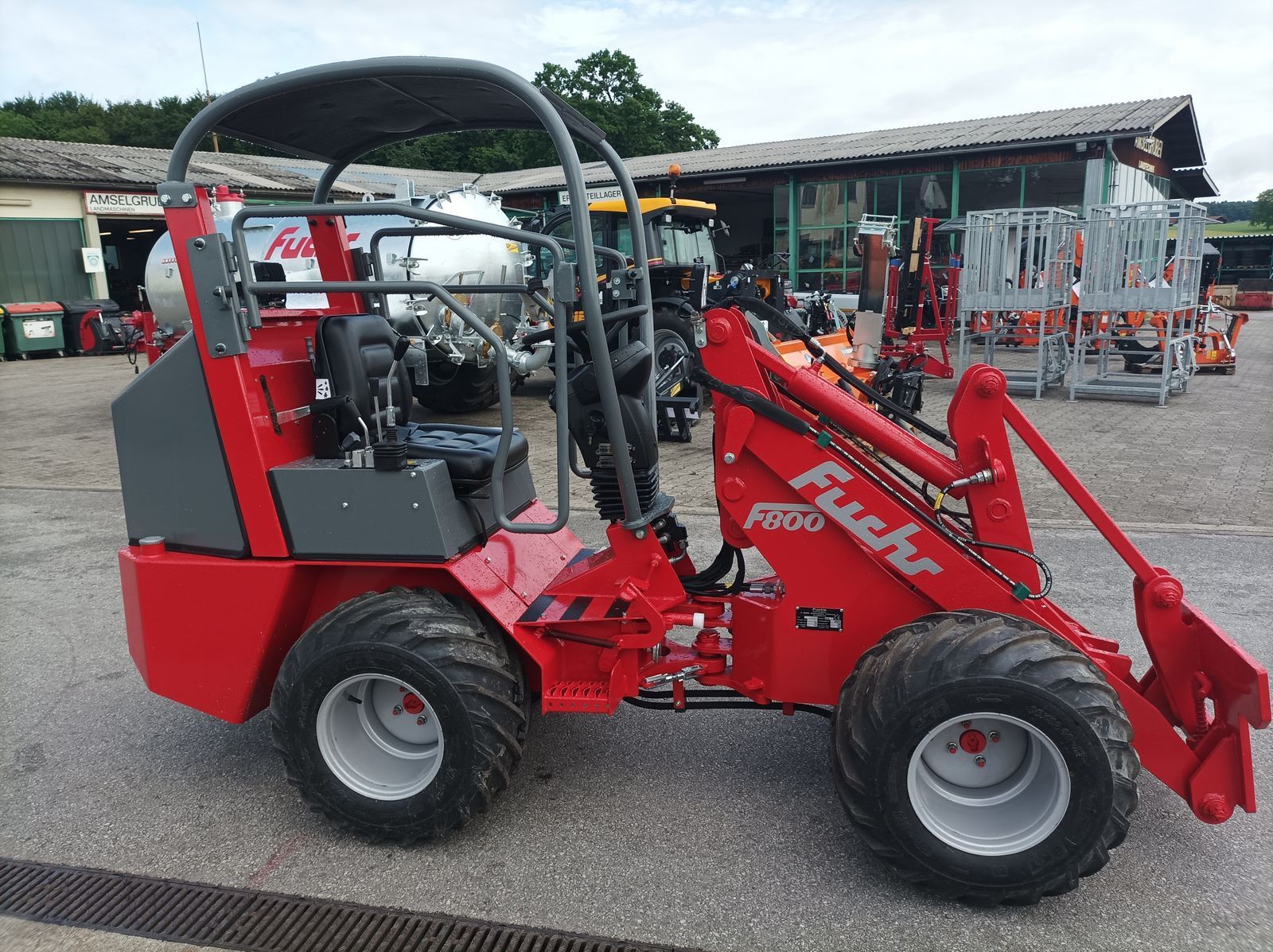 Fuchs F 800 Chargeuse sur pneus 18 250 €