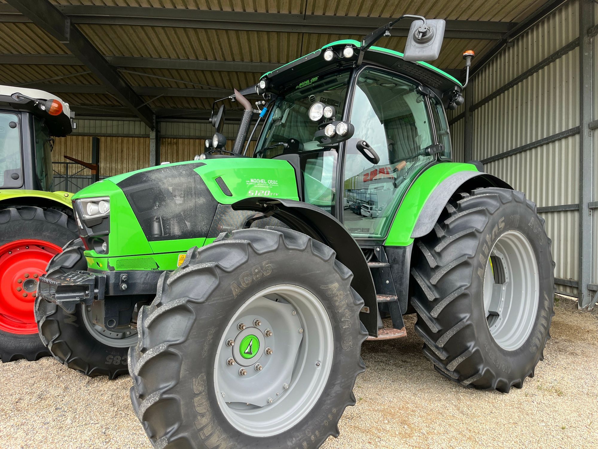E-FARM: Deutz 5120 - Tractor - id 71XT9WH - 58.500 € - Año: 2016 - Horas: 1.980,Potencia del motor: 120